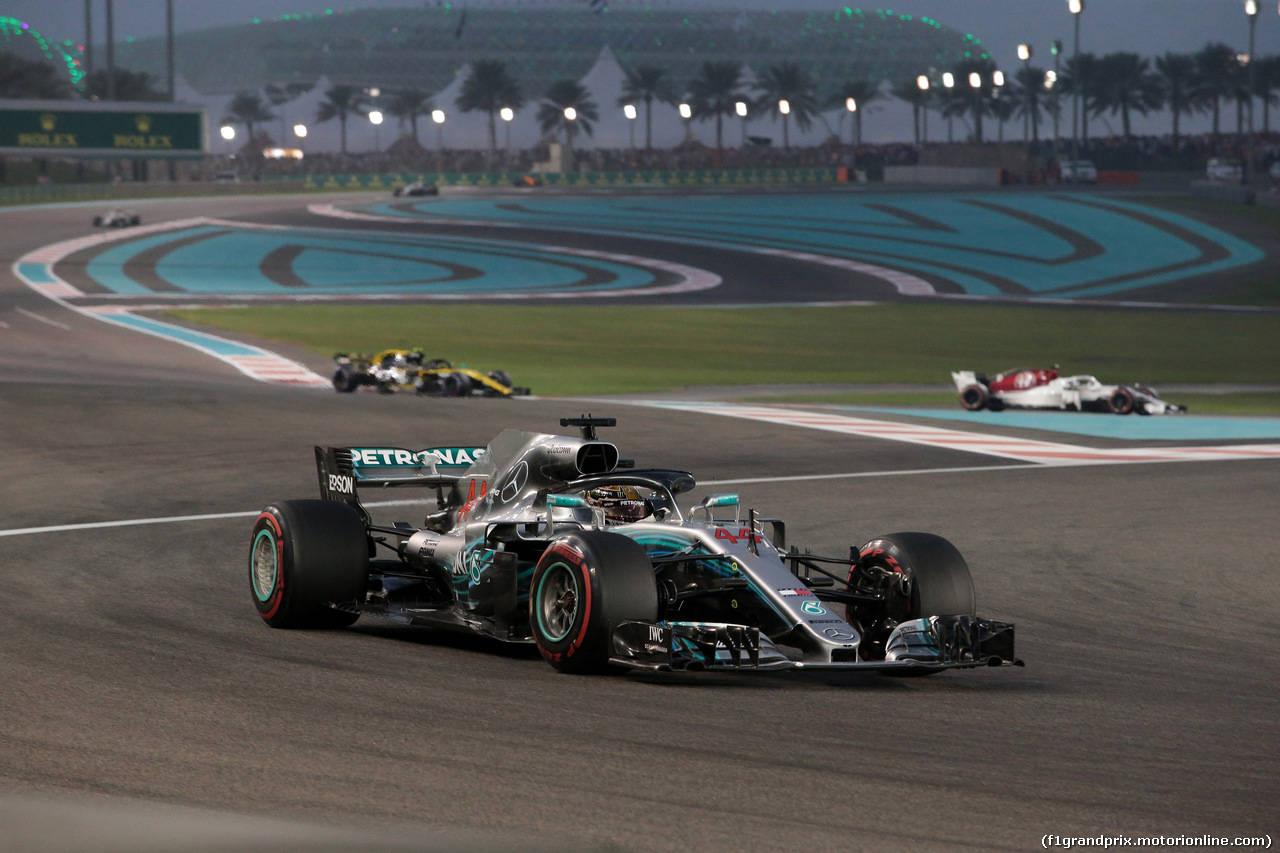 GP ABU DHABI, 25.11.2018 - Gara, Lewis Hamilton (GBR) Mercedes AMG F1 W09