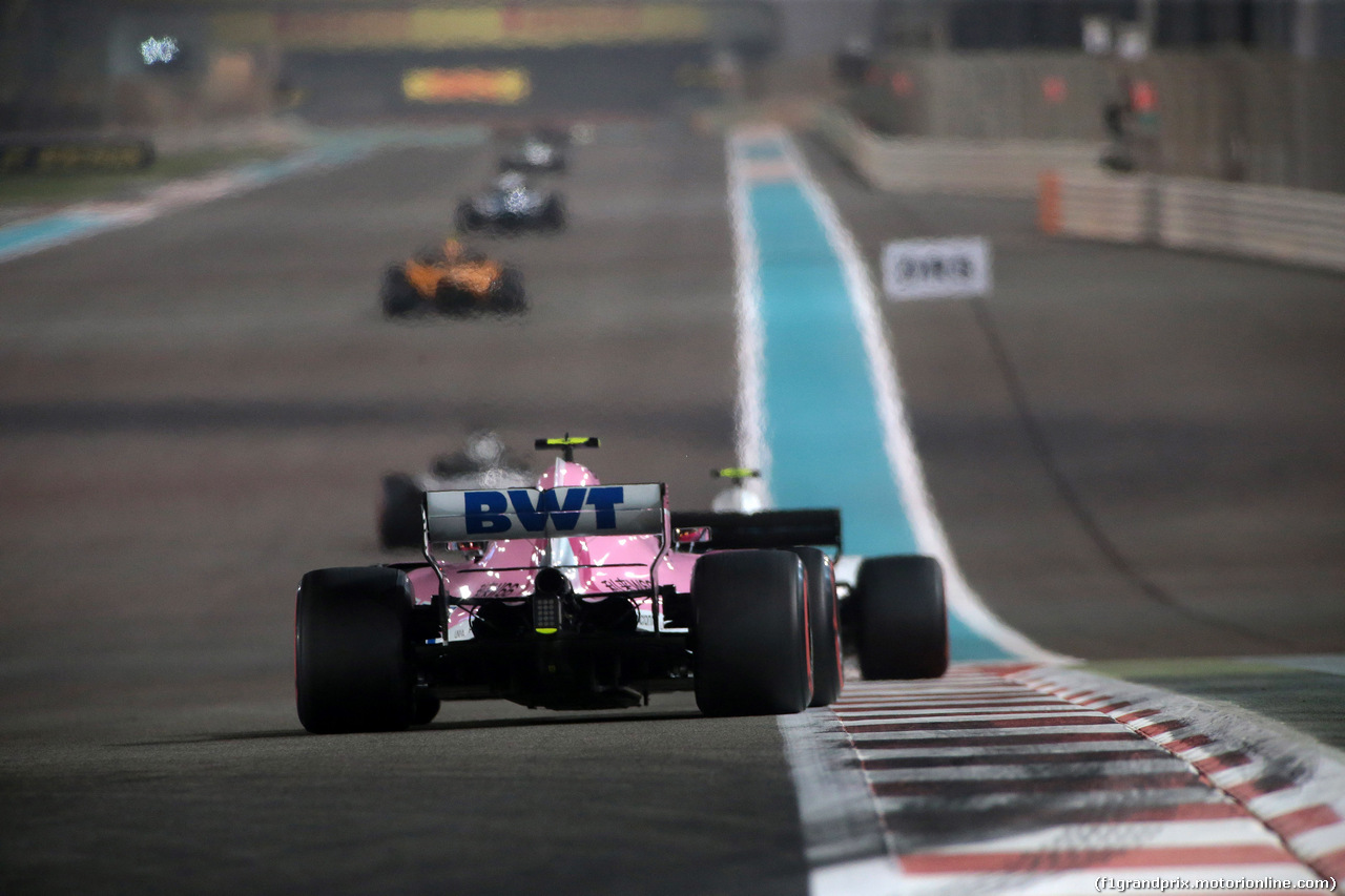 GP ABU DHABI, 25.11.2018 - Gara, Esteban Ocon (FRA) Racing Point Force India F1 VJM11