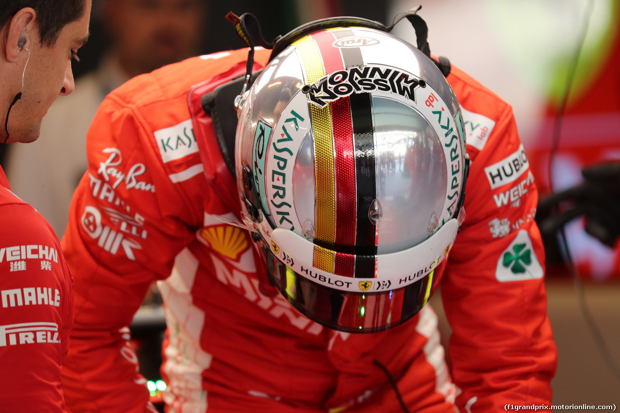 GP ABU DHABI, 24.11.2018 - Prove Libere 3, Sebastian Vettel (GER) Ferrari SF71H