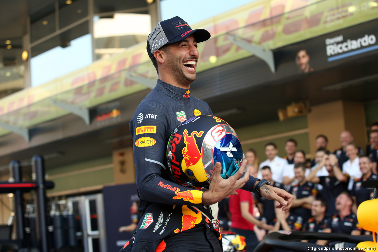 GP ABU DHABI, 22.11.2018 - Daniel Ricciardo (AUS) Red Bull Racing RB14
