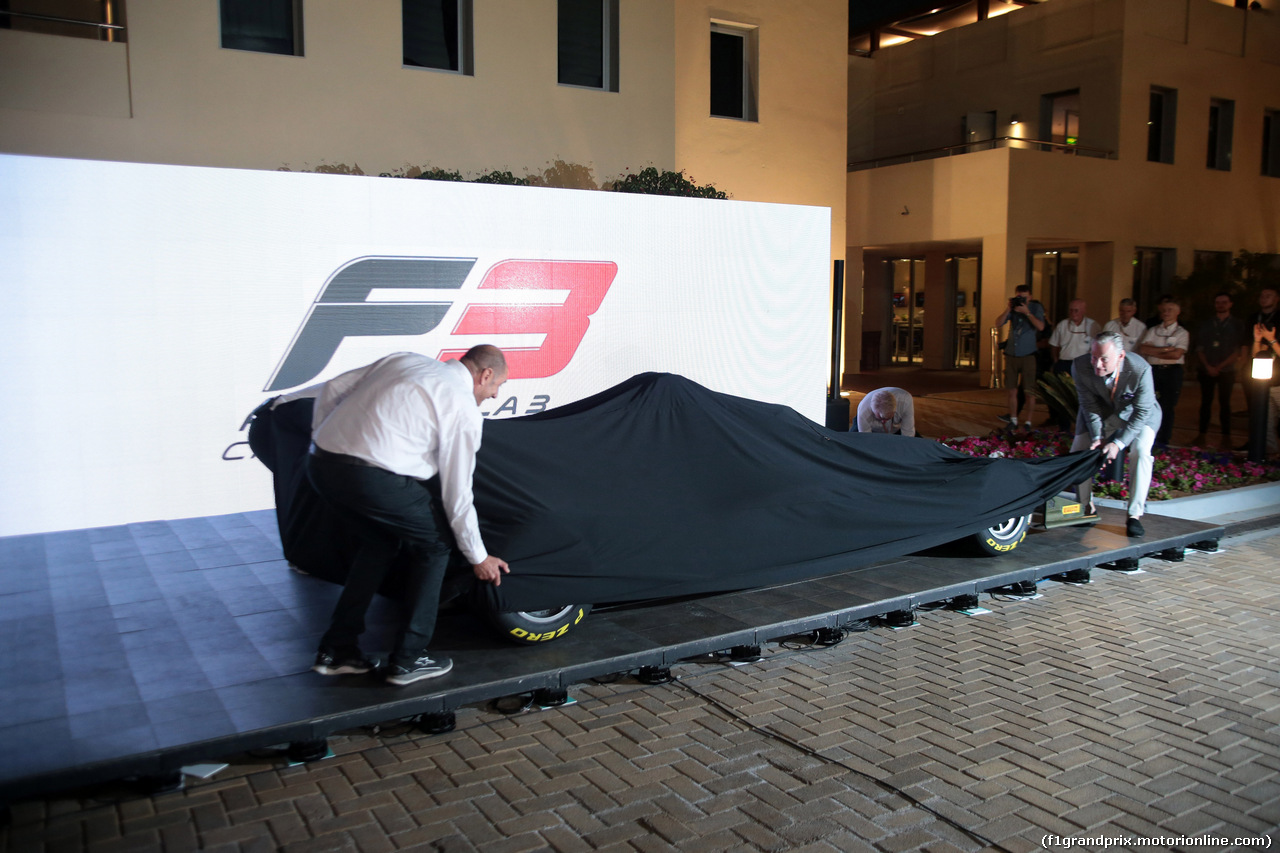 GP ABU DHABI, 22.11.2018 - 2019 Fia Formula 3 Car Launch, Sean Bratches, Formula 1 Managing Director, Commercial Operations