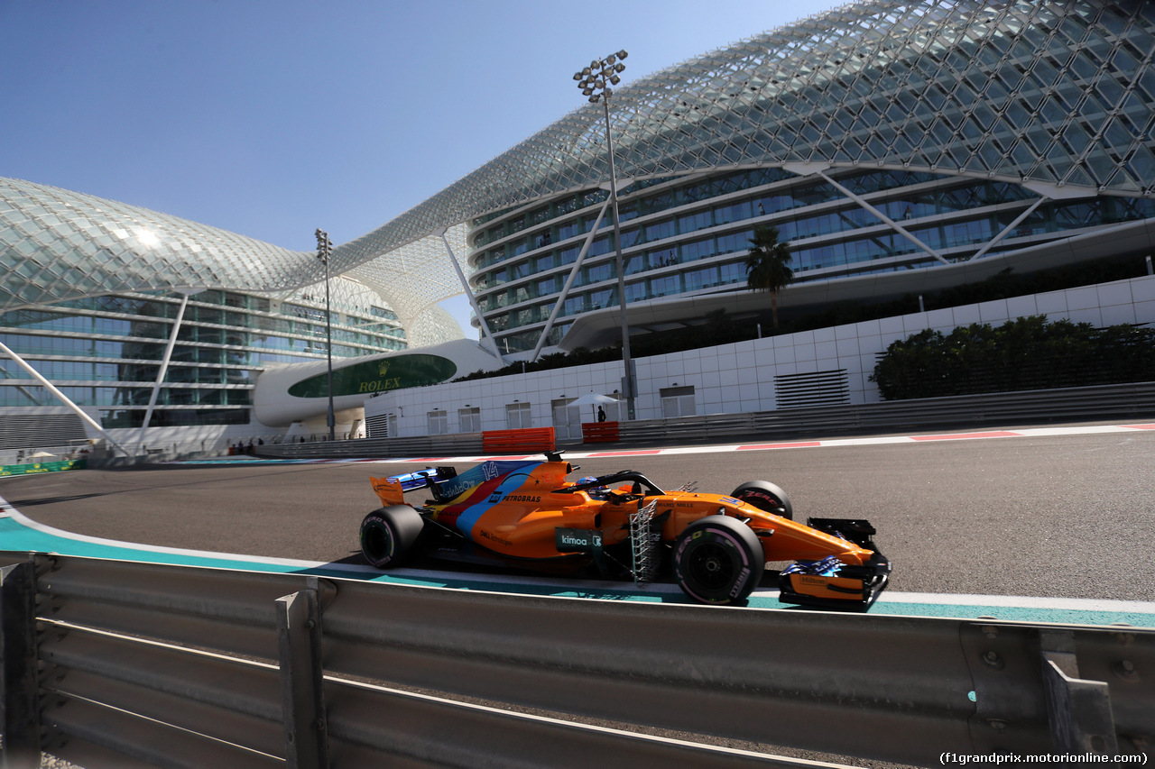 GP ABU DHABI, 23.11.2018 - Prove Libere 1, Fernando Alonso (ESP) McLaren MCL33