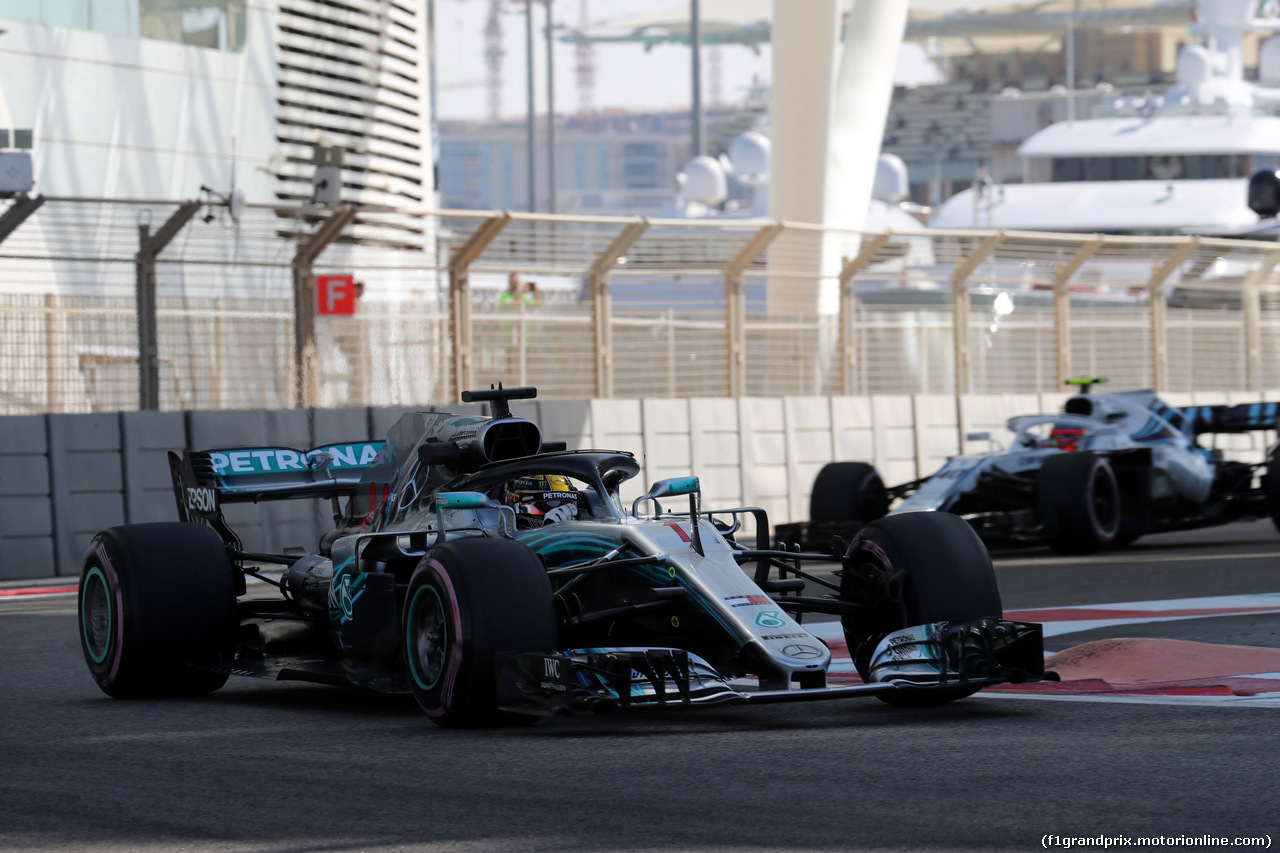 GP ABU DHABI, 23.11.2018 - Prove Libere 1, Lewis Hamilton (GBR) Mercedes AMG F1 W09