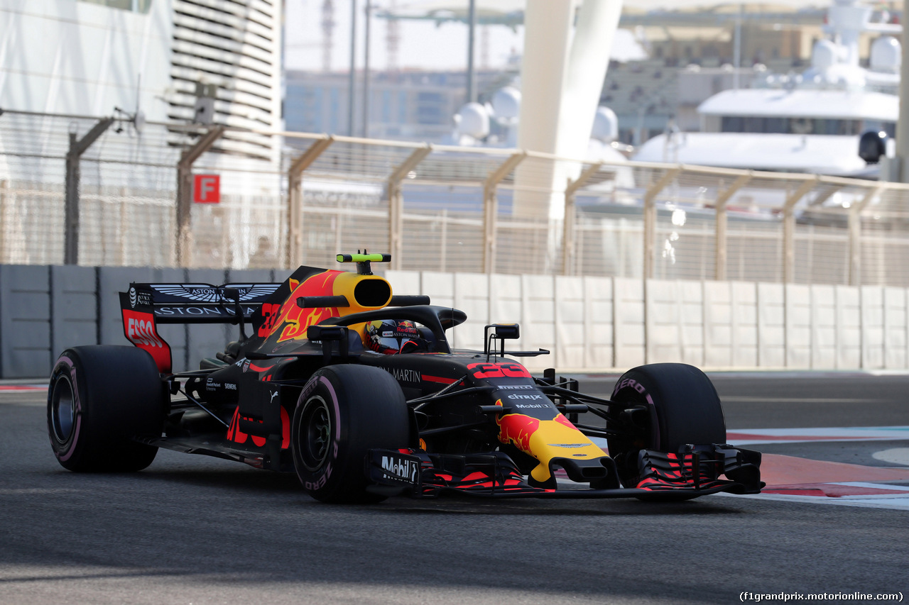 GP ABU DHABI, 23.11.2018 - Prove Libere 1, Max Verstappen (NED) Red Bull Racing RB14