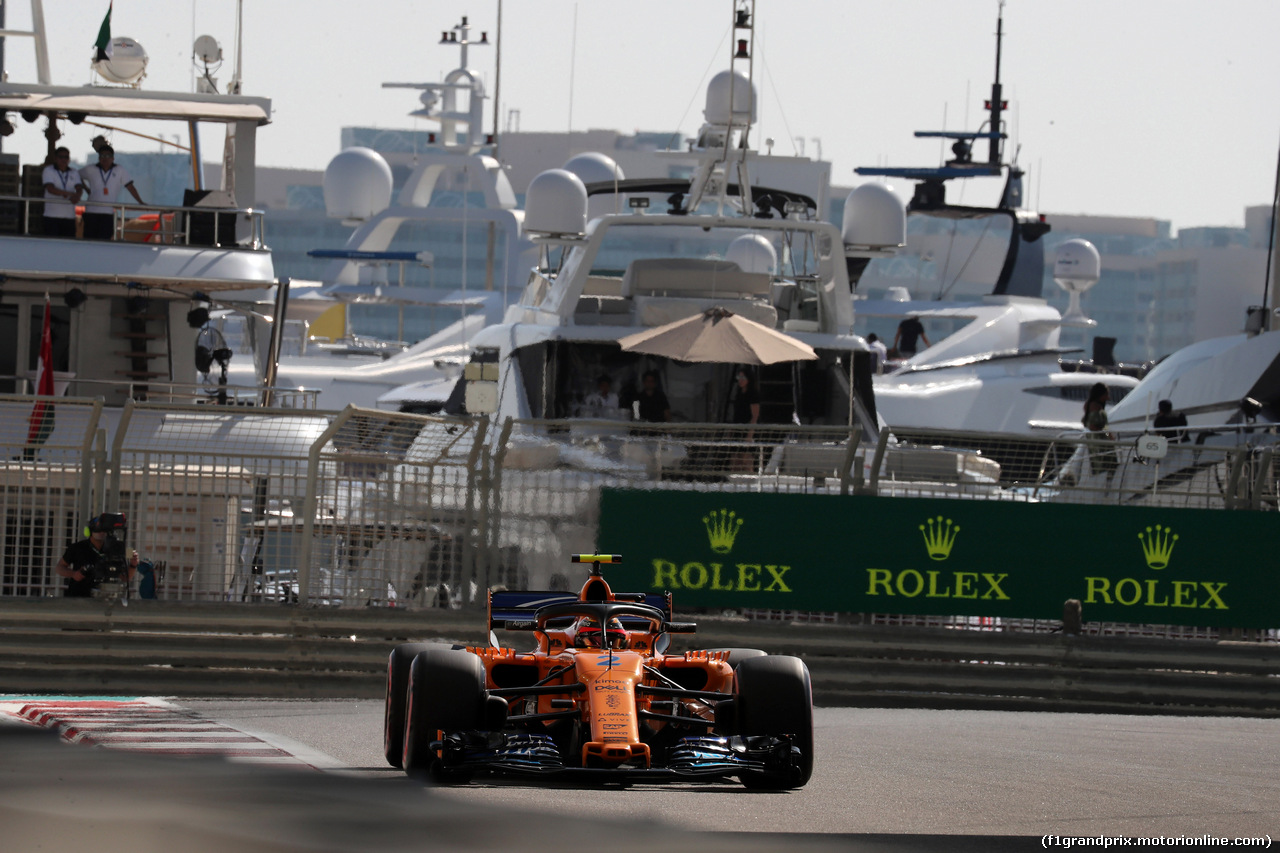 GP ABU DHABI, 23.11.2018 - Prove Libere 1, Stoffel Vandoorne (BEL) McLaren MCL33