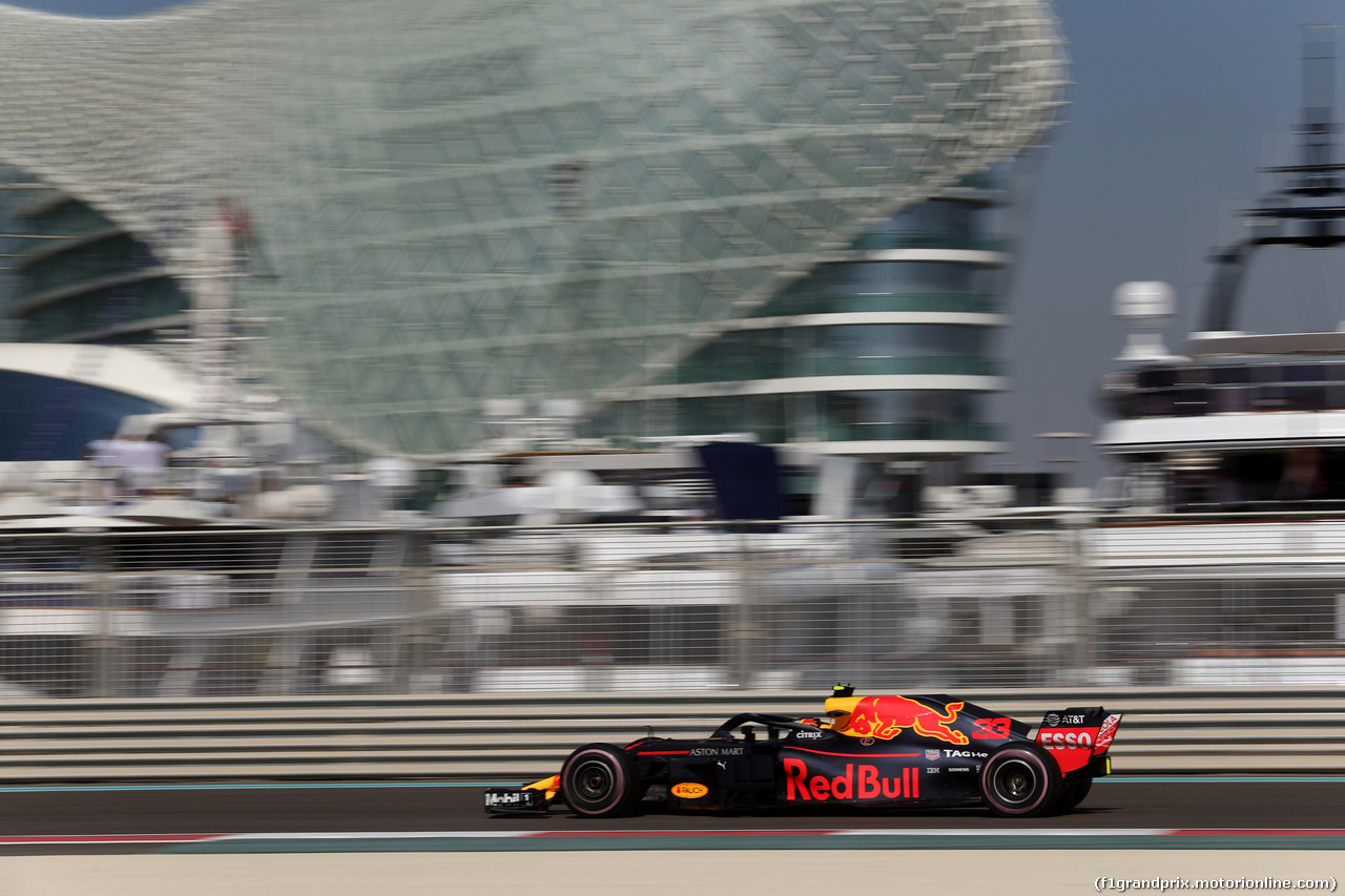 GP ABU DHABI, 23.11.2018 - Prove Libere 1, Max Verstappen (NED) Red Bull Racing RB14