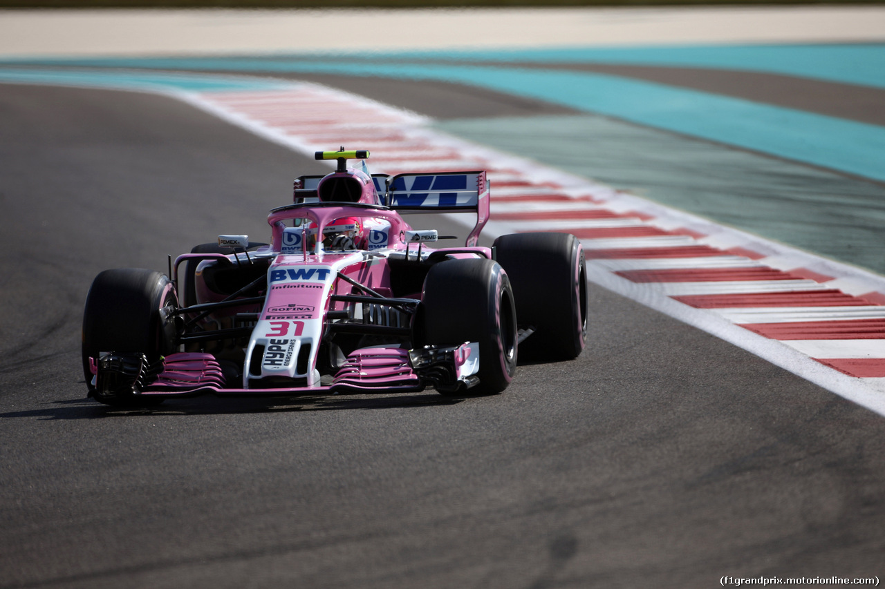 GP ABU DHABI, 23.11.2018 - Prove Libere 1, Esteban Ocon (FRA) Racing Point Force India F1 VJM11