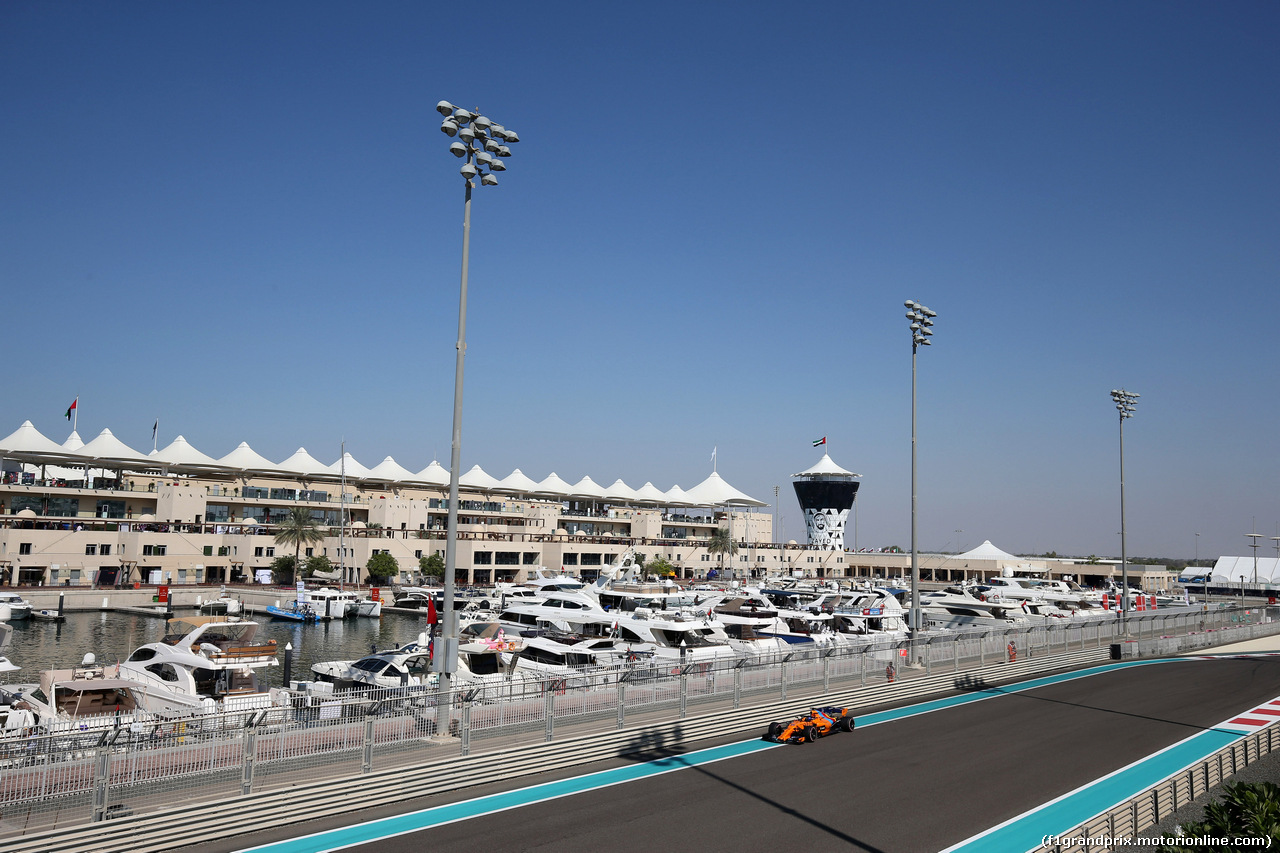 GP ABU DHABI, 23.11.2018 - Prove Libere 1, Fernando Alonso (ESP) McLaren MCL33