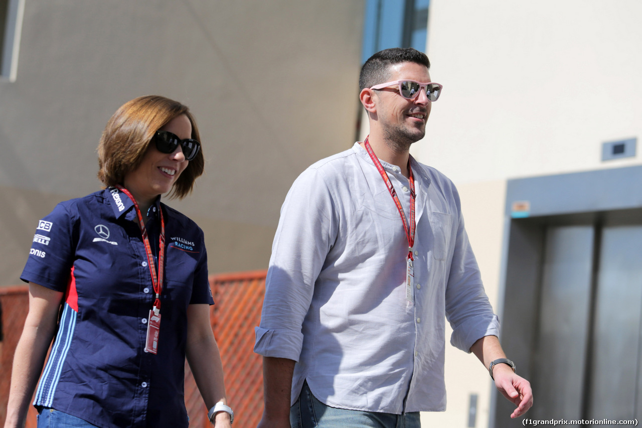GP ABU DHABI, 23.11.2018 - Prove Libere 1, Claire Williams (GBR) Williams Deputy Team Principal e his husbund MARC HARRIS (GBR)