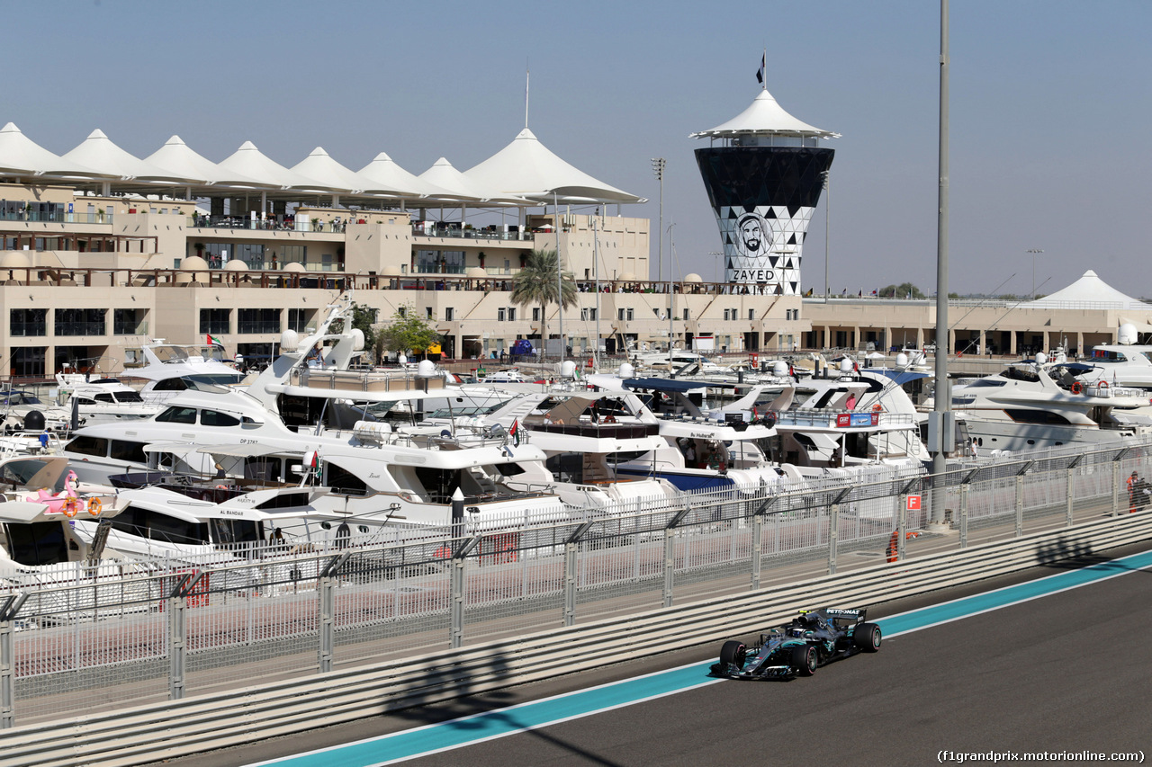 GP ABU DHABI, 23.11.2018 - Prove Libere 1, Valtteri Bottas (FIN) Mercedes AMG F1 W09