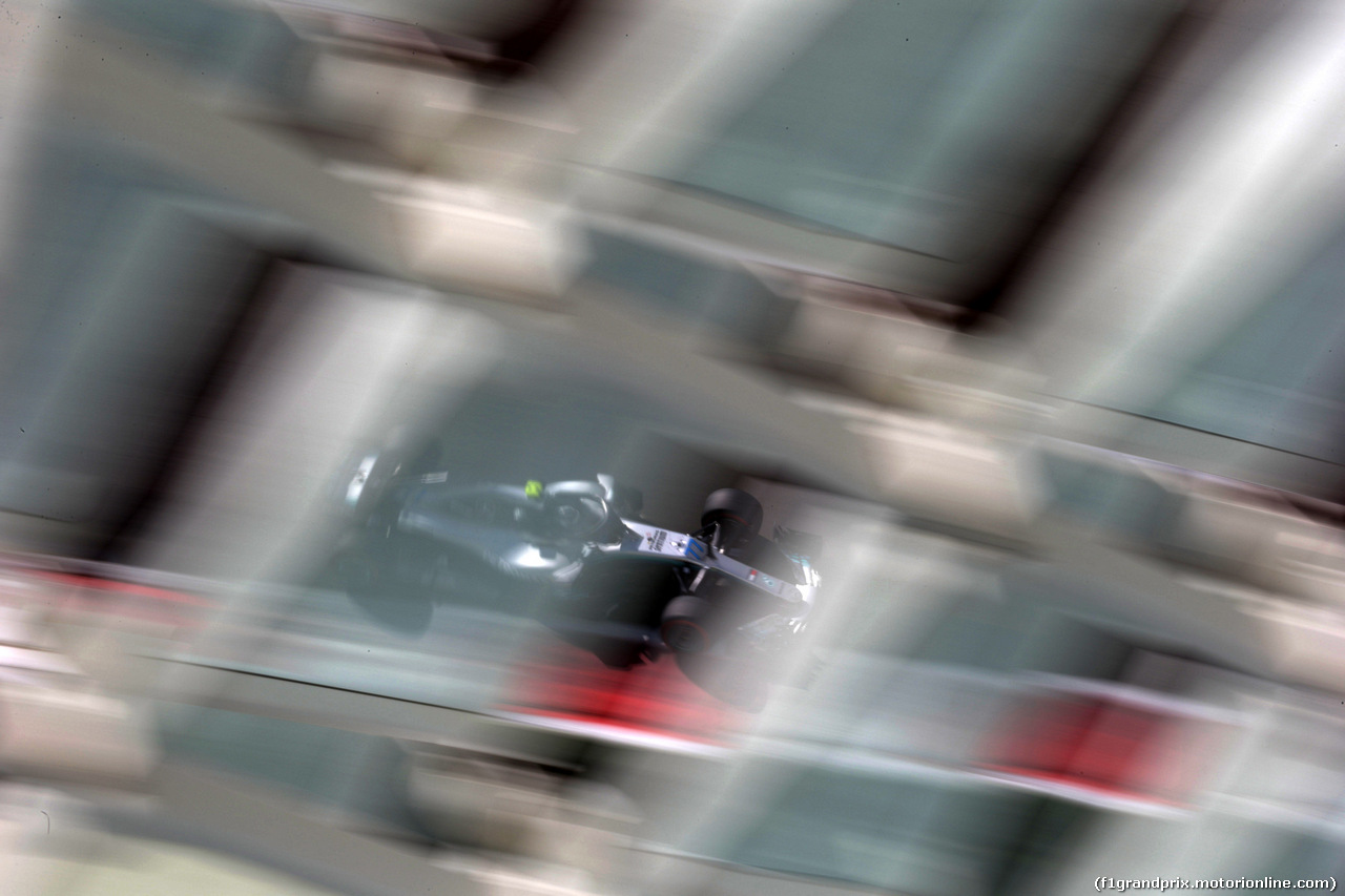 GP ABU DHABI, 23.11.2018 - Prove Libere 1, Valtteri Bottas (FIN) Mercedes AMG F1 W09