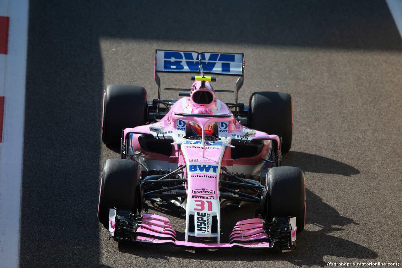 GP ABU DHABI, 23.11.2018 - Prove Libere 1, Esteban Ocon (FRA) Racing Point Force India F1 VJM11