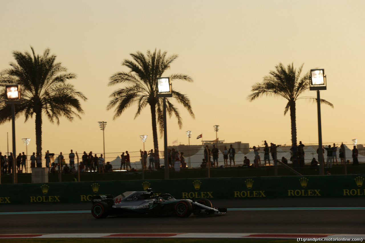 GP ABU DHABI, 23.11.2018 - Prove Libere 2, Lewis Hamilton (GBR) Mercedes AMG F1 W09