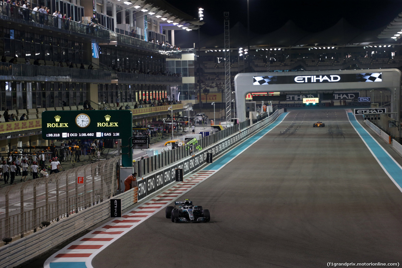 GP ABU DHABI, 23.11.2018 - Prove Libere 2, Valtteri Bottas (FIN) Mercedes AMG F1 W09