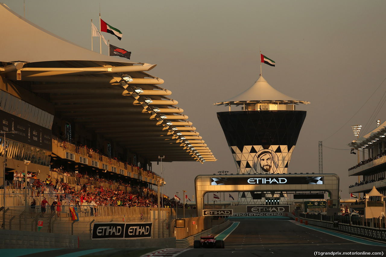 GP ABU DHABI, 23.11.2018 - Prove Libere 2, Kimi Raikkonen (FIN) Ferrari SF71H