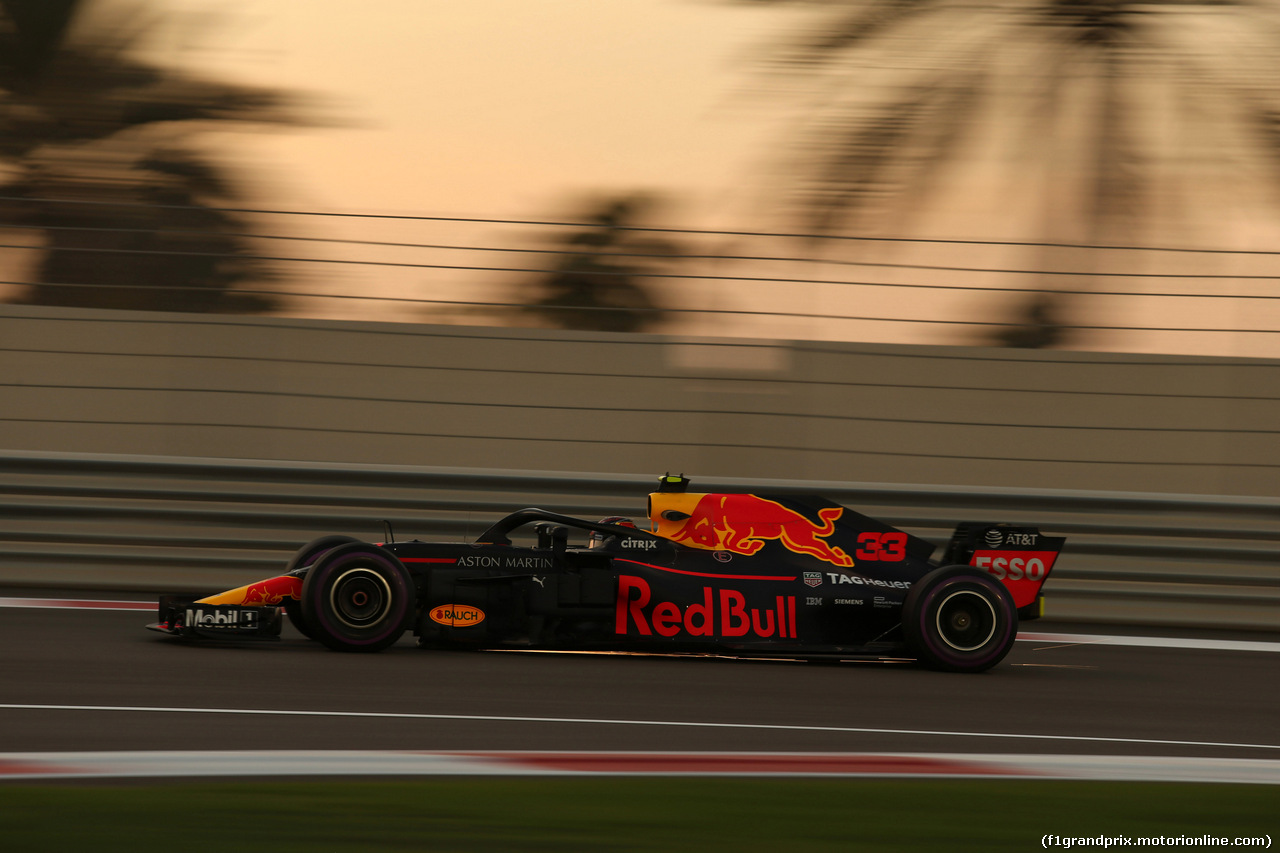 GP ABU DHABI, 23.11.2018 - Prove Libere 2, Max Verstappen (NED) Red Bull Racing RB14