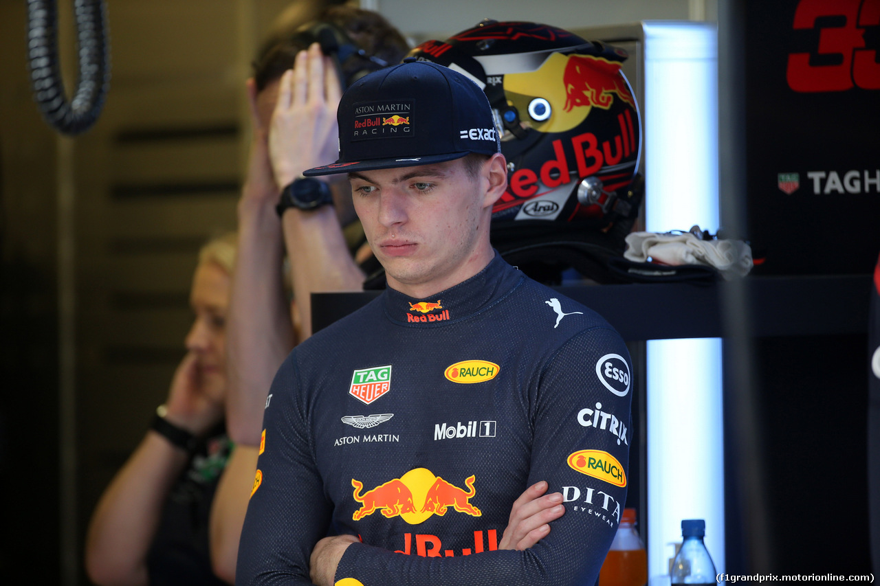 GP ABU DHABI, 23.11.2018 - Prove Libere 2, Max Verstappen (NED) Red Bull Racing RB14