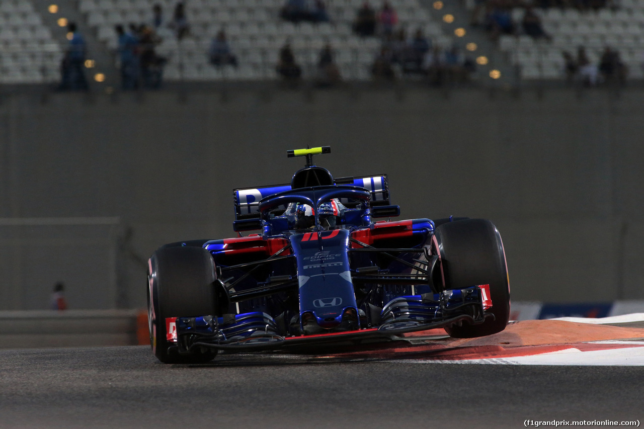 GP ABU DHABI, 23.11.2018 - Prove Libere 2, Pierre Gasly (FRA) Scuderia Toro Rosso STR13