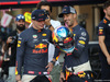 GP ABU DHABI, 22.11.2018 - Max Verstappen (NED) Red Bull Racing RB14 e Daniel Ricciardo (AUS) Red Bull Racing RB14