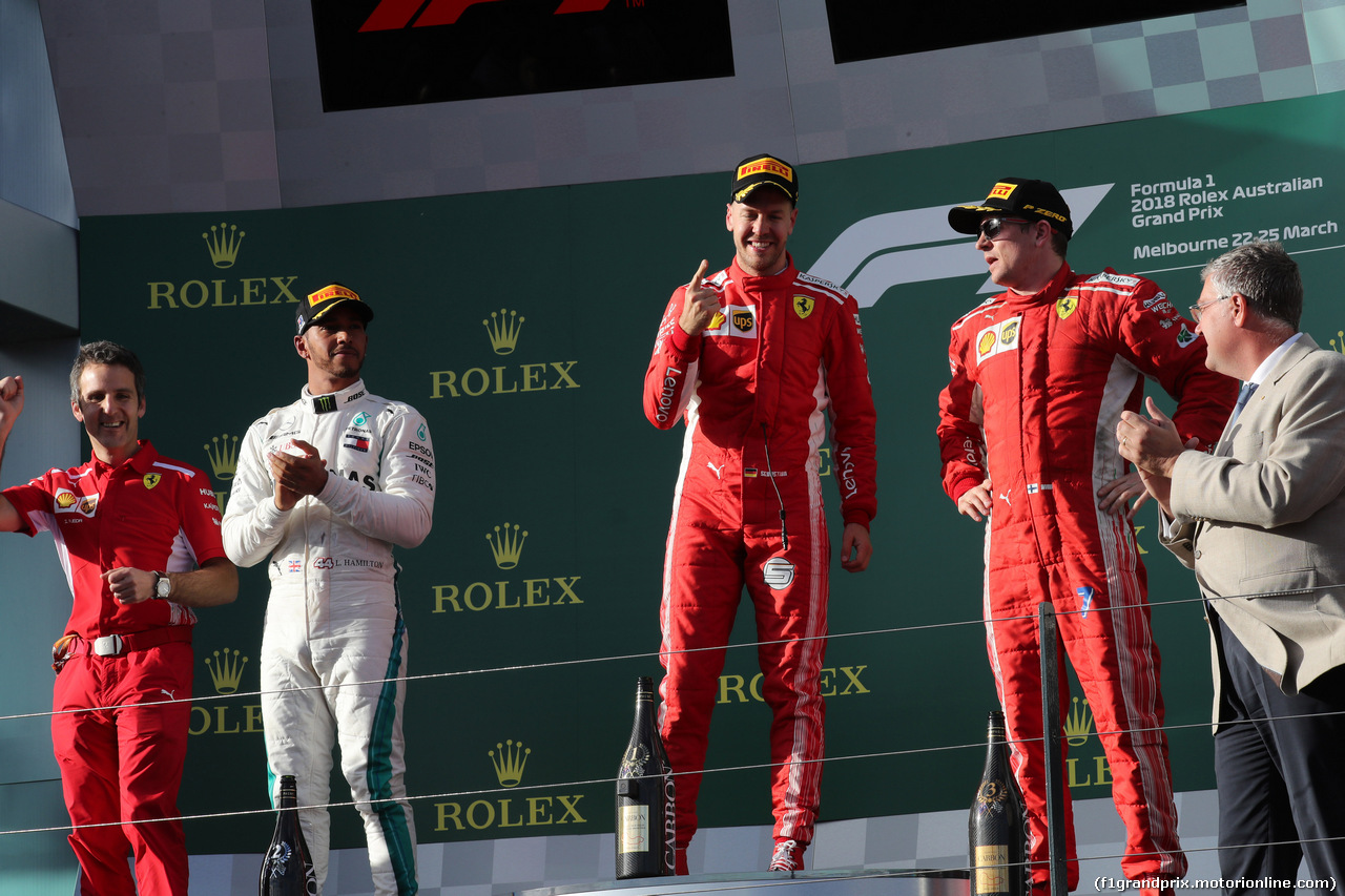 GP AUSTRALIA, 25.03.2018 - Gara, 1st place Sebastian Vettel (GER) Ferrari SF71H, 2nd place Lewis Hamilton (GBR) Mercedes AMG F1 W09 e 3rd place Kimi Raikkonen (FIN) Ferrari SF71H