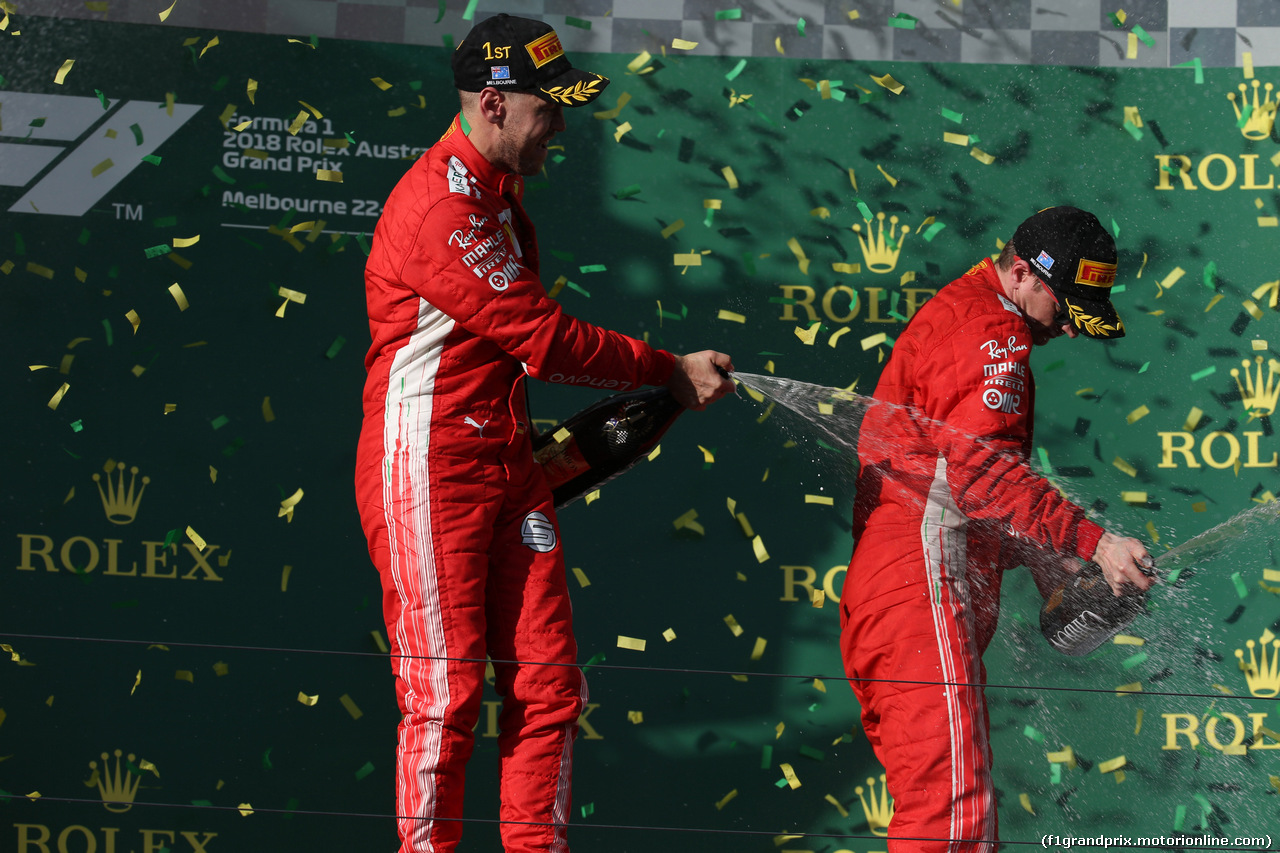 GP AUSTRALIA, 25.03.2018 - Gara, Sebastian Vettel (GER) Ferrari SF71H vincitore e 3rd place Kimi Raikkonen (FIN) Ferrari SF71H