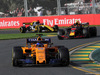 GP AUSTRALIA, 25.03.2018 - Gara, Fernando Alonso (ESP) McLaren MCL33 davanti a Max Verstappen (NED) Red Bull Racing RB14