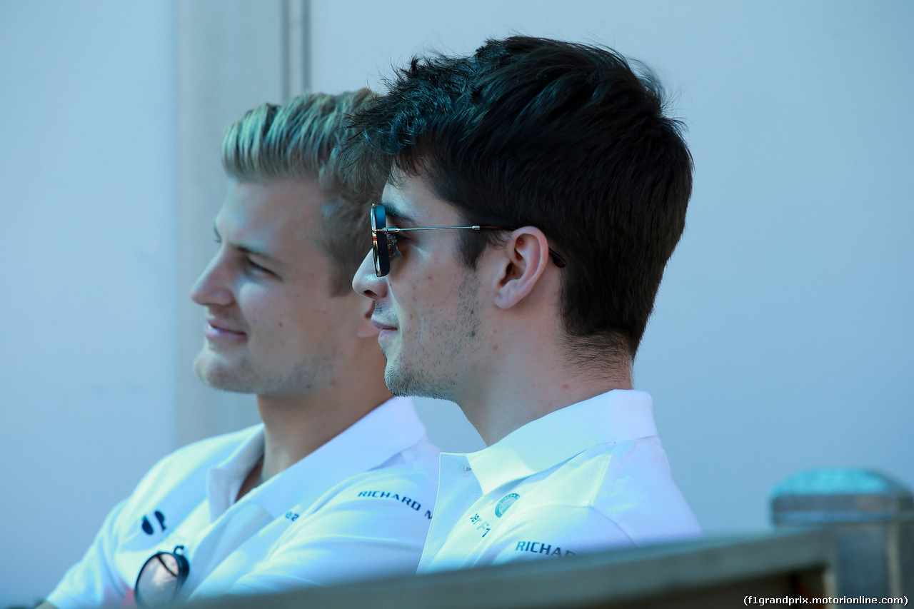 GP AUSTRALIA, 21.03.2018 - Marcus Ericsson (SUE) Sauber C37 e Charles Leclerc (MON) Sauber C37