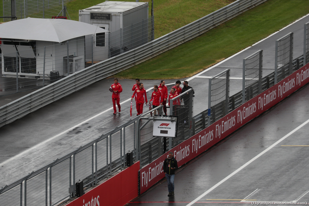 GP AUSTRIA, 28.06.2018- Sebastian Vettel (GER) Ferrari SF71H walks the circuit