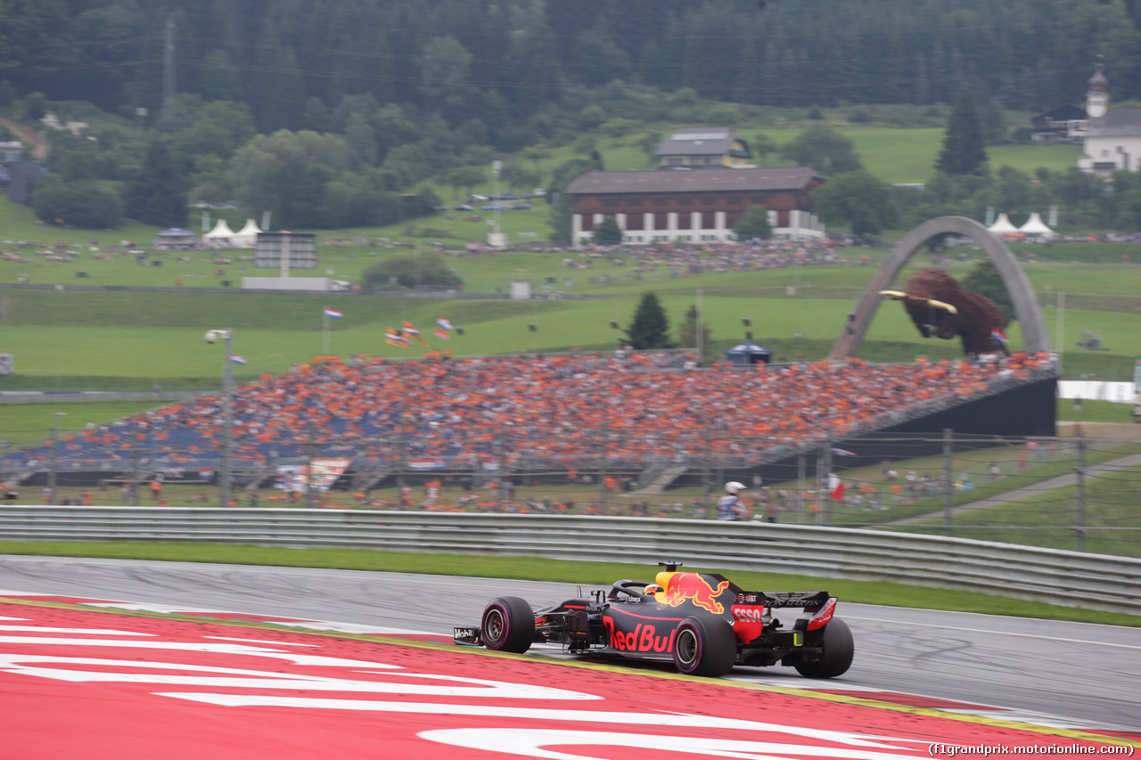 GP AUSTRIA, 30.06.2018- Prove Libere 3, Daniel Ricciardo (AUS) Red Bull Racing RB14