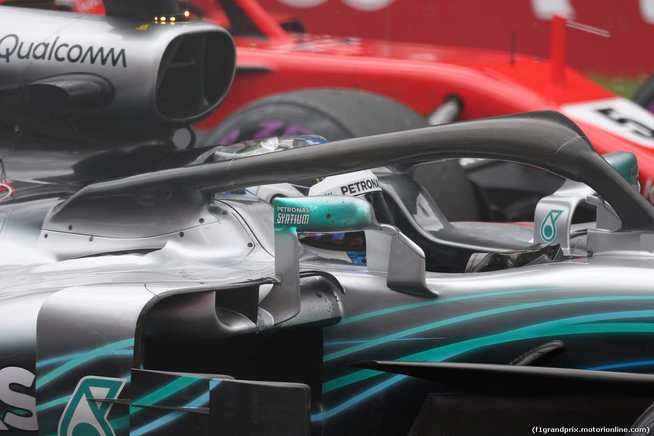 GP AUSTRIA, 30.06.2018- Qualifiche, Festeggiamenti in parc fermee, Pole Position Valtteri Bottas (FIN) Mercedes AMG F1 W09