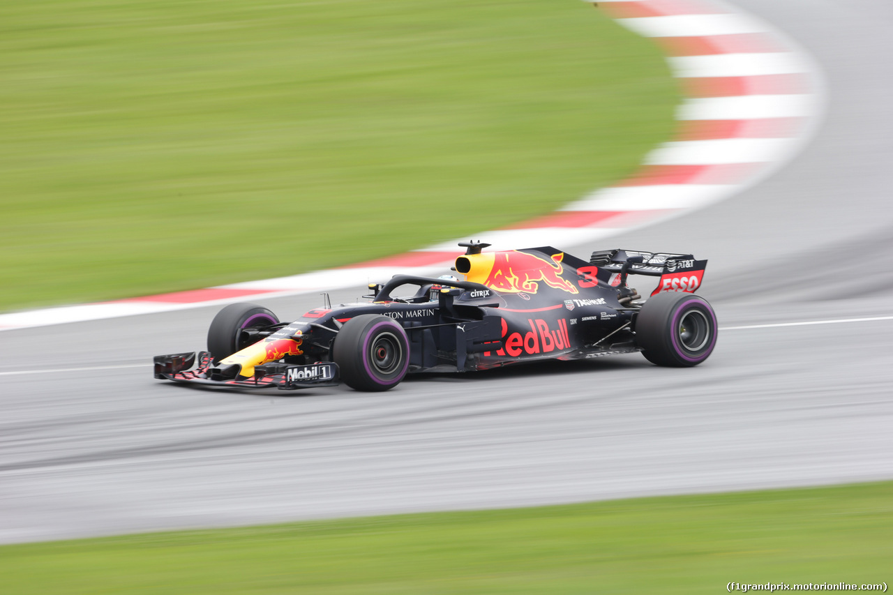 GP AUSTRIA, 29.06.2018- Prove Libere 2, Daniel Ricciardo (AUS) Red Bull Racing RB14
