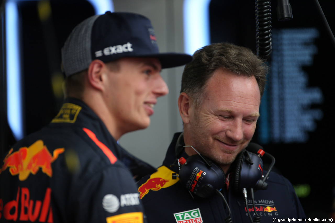 GP AUSTRIA, 29.06.2018- Prove Libere 2, Christian Horner (GBR), Red Bull Racing, Sporting Director  with Max Verstappen (NED) Red Bull Racing RB14