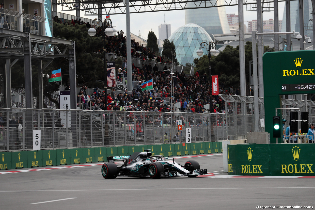 GP AZERBAIJAN, 29.04.2018 - Gara, Lewis Hamilton (GBR) Mercedes AMG F1 W09