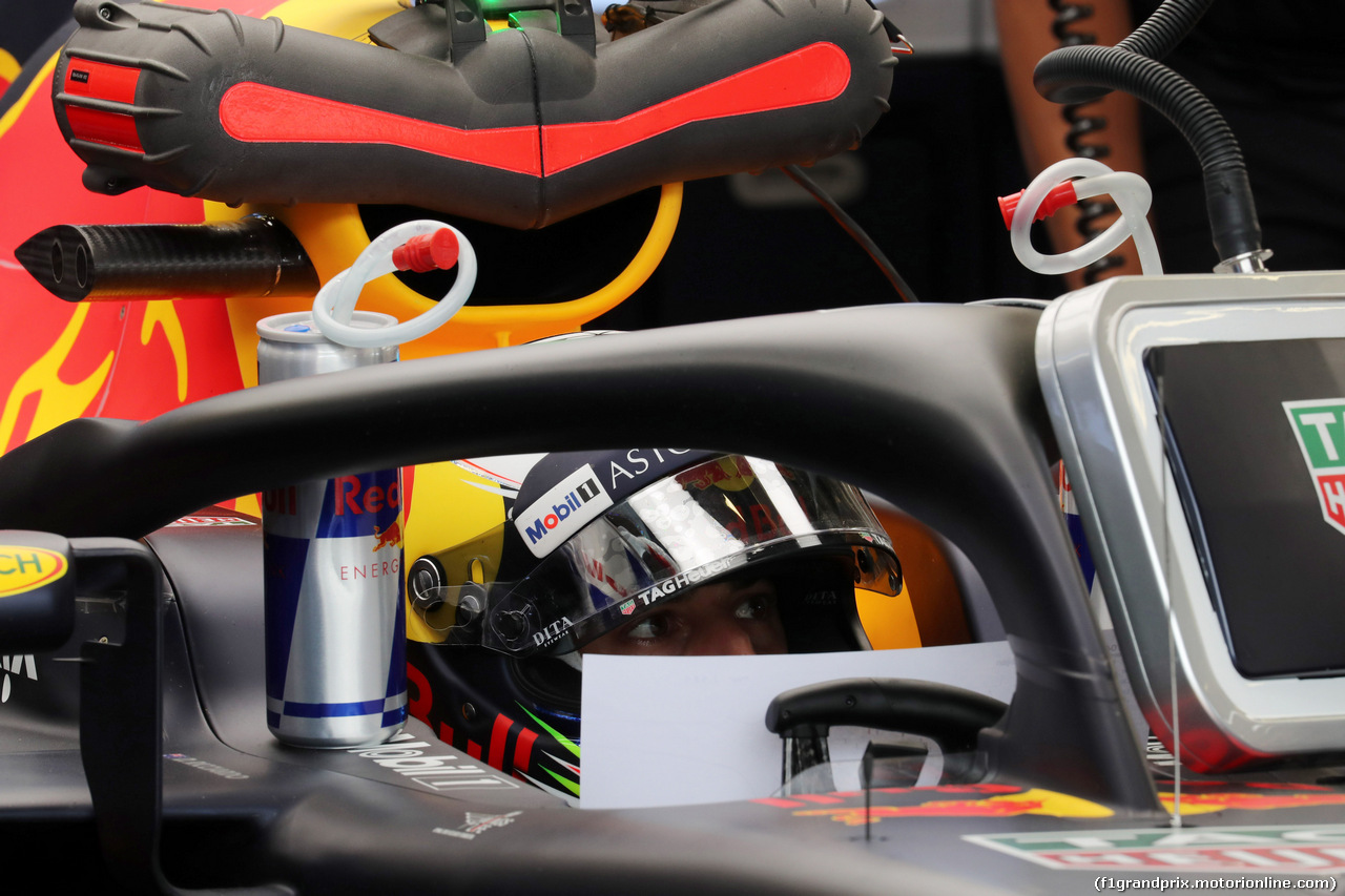 GP AZERBAIJAN, 28.04.2018 - Prove Libere 3, Daniel Ricciardo (AUS) Red Bull Racing RB14