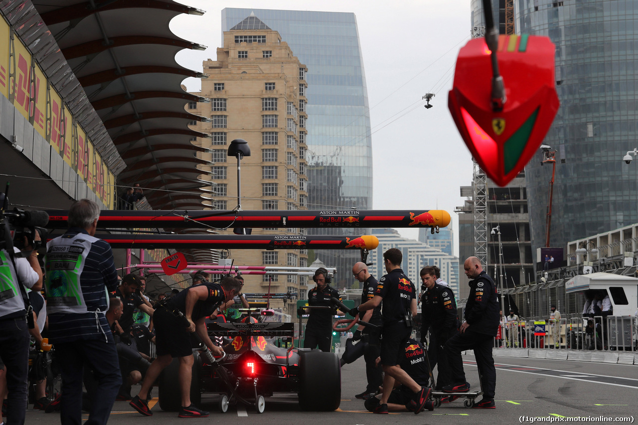 GP AZERBAIJAN, 28.04.2018 - Prove Libere 3, Max Verstappen (NED) Red Bull Racing RB14