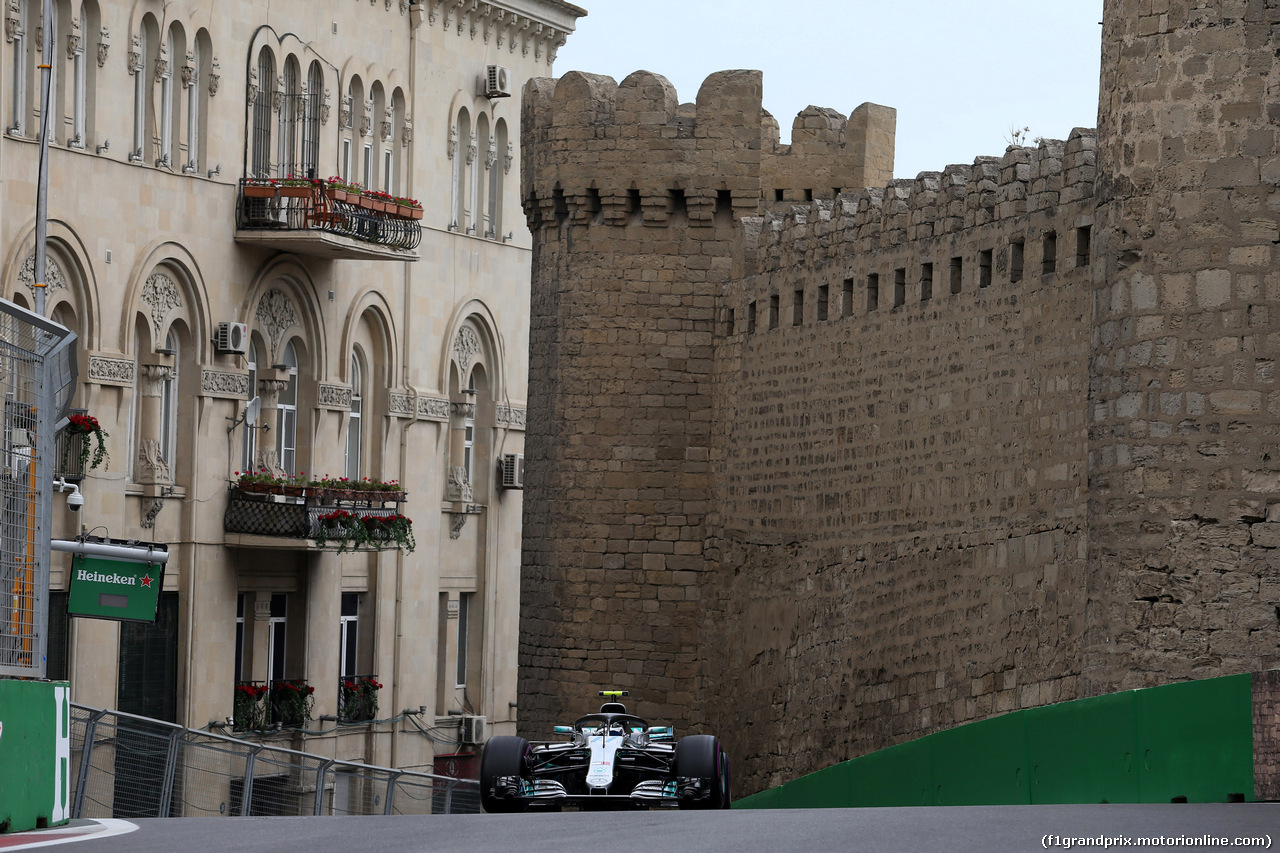 GP AZERBAIJAN, 28.04.2018 - Prove Libere 3, Valtteri Bottas (FIN) Mercedes AMG F1 W09