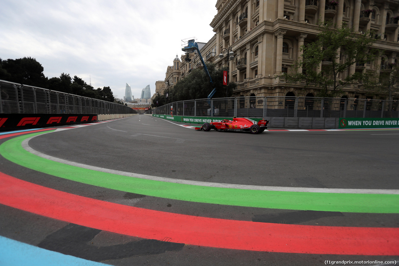 GP AZERBAIJAN, 28.04.2018 - Qualifiche, Kimi Raikkonen (FIN) Ferrari SF71H