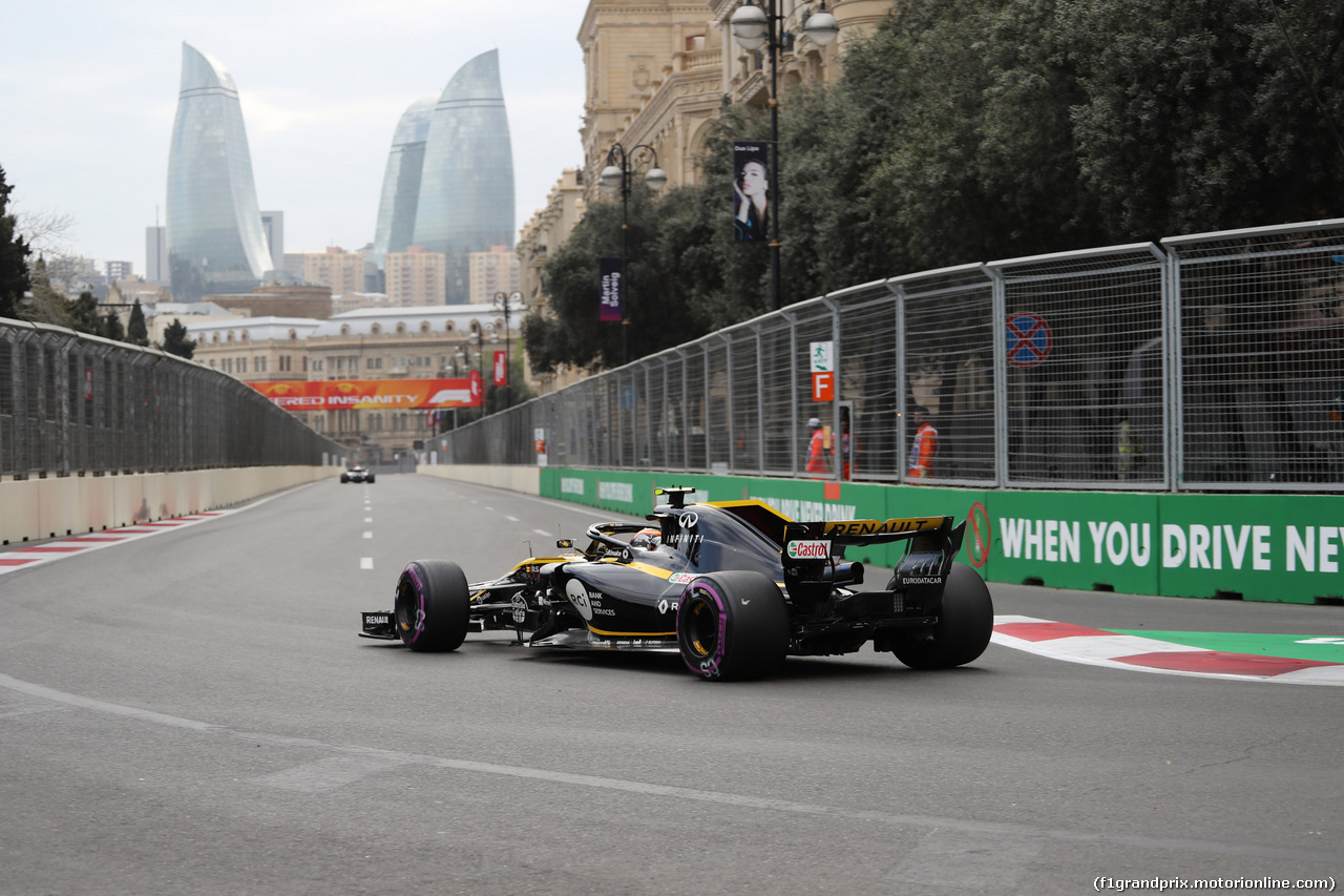 GP AZERBAIJAN, 28.04.2018 - Qualifiche, Carlos Sainz Jr (ESP) Renault Sport F1 Team RS18