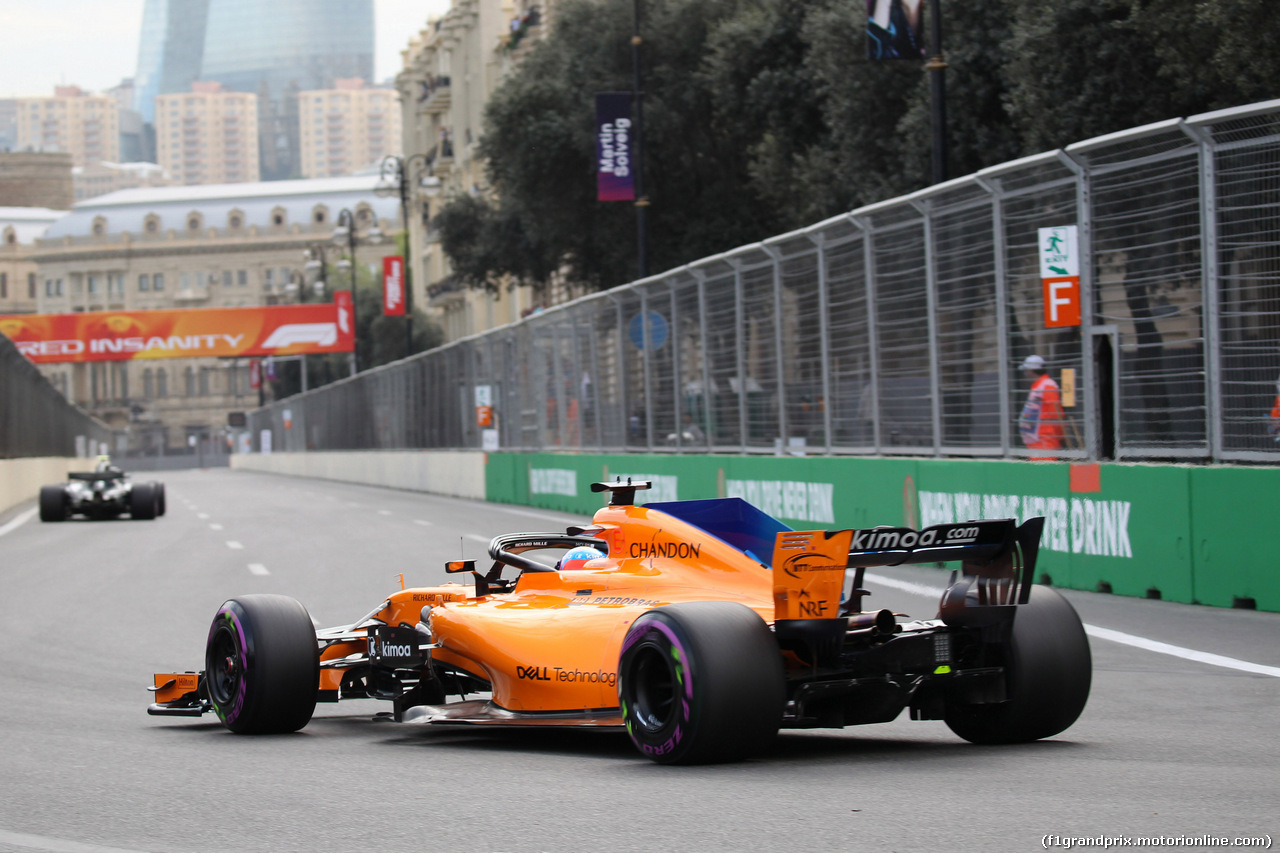 GP AZERBAIJAN, 28.04.2018 - Qualifiche, Fernando Alonso (ESP) McLaren MCL33