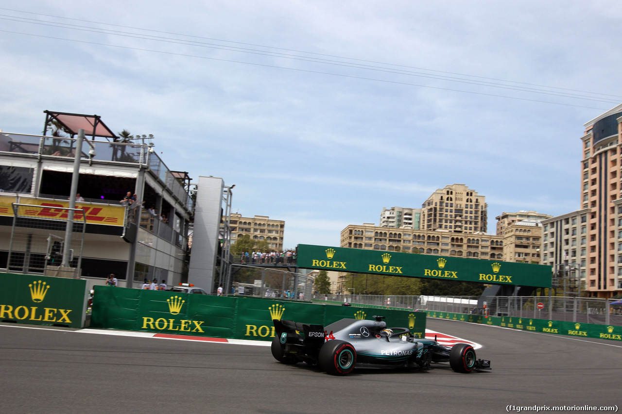 GP AZERBAIJAN, 27.04.2018 - Prove Libere 1, Lewis Hamilton (GBR) Mercedes AMG F1 W09