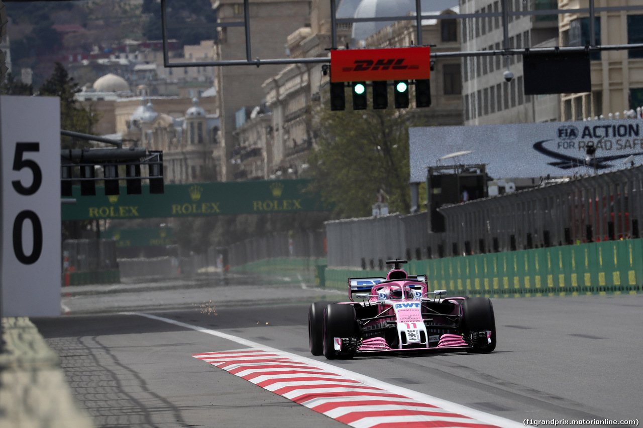 GP AZERBAIJAN, 27.04.2018 - Prove Libere 1, Sergio Perez (MEX) Sahara Force India F1 VJM011