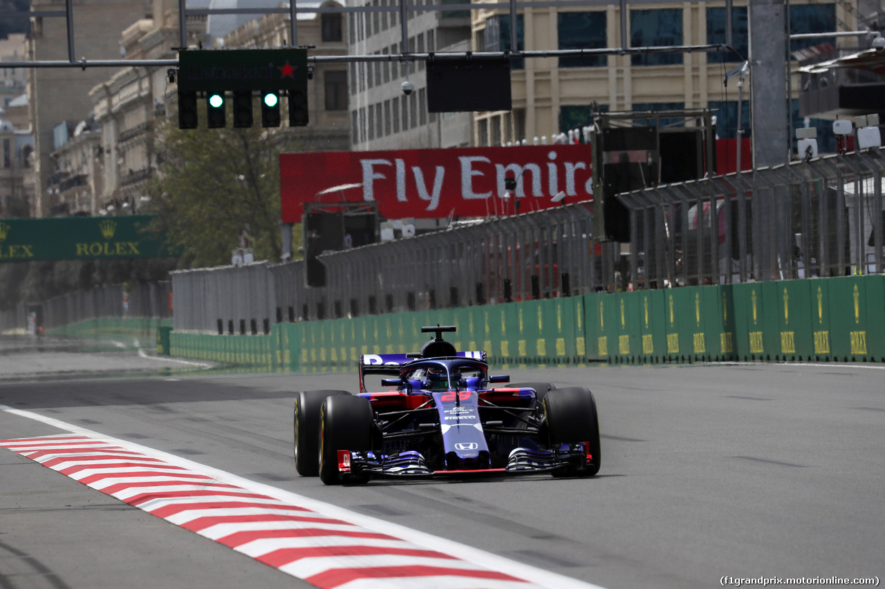 GP AZERBAIJAN, 27.04.2018 - Prove Libere 1, Brendon Hartley (NZL) Scuderia Toro Rosso STR13