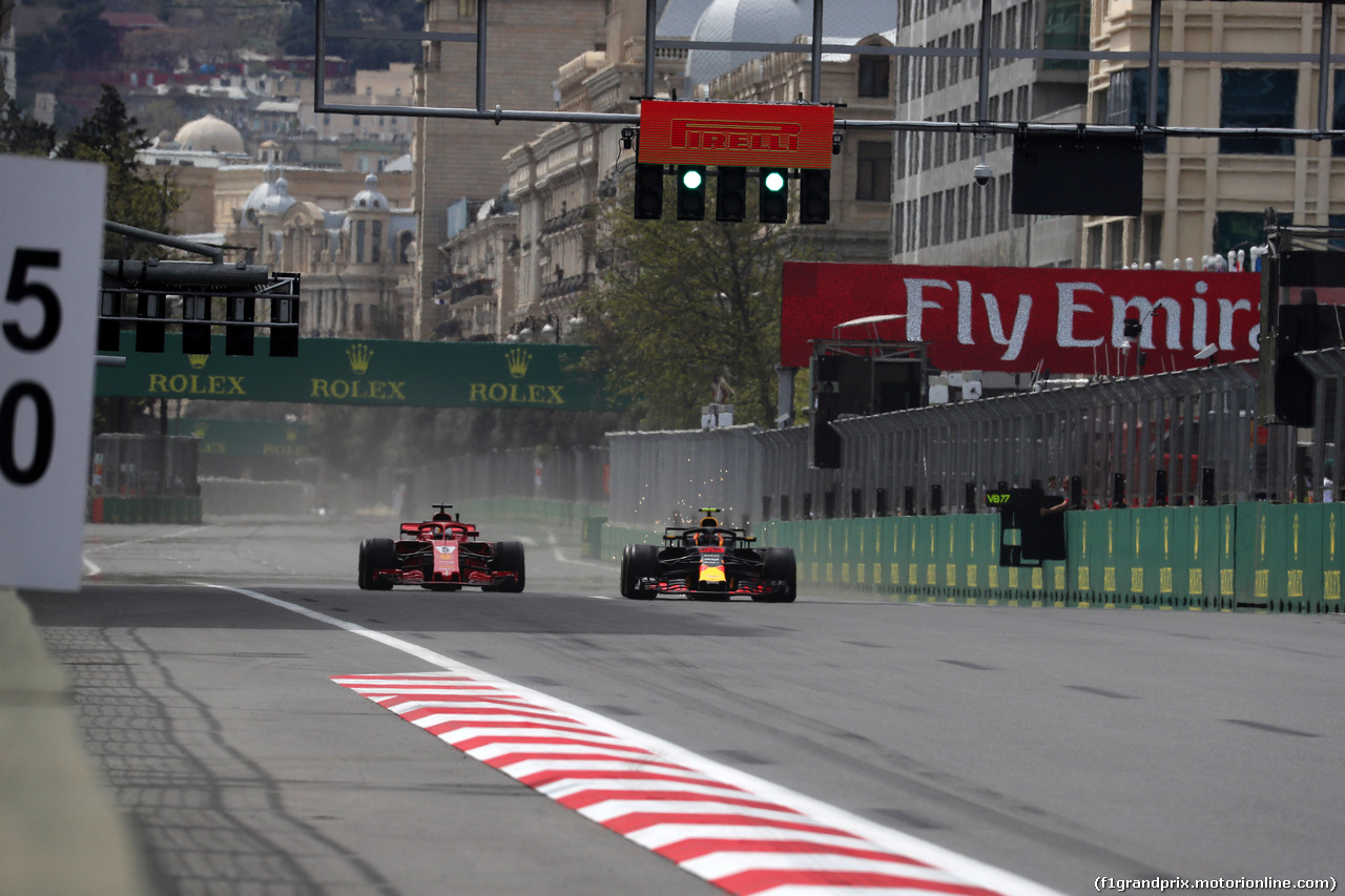 GP AZERBAIJAN, 27.04.2018 - Prove Libere 1, Sebastian Vettel (GER) Ferrari SF71H e Max Verstappen (NED) Red Bull Racing RB14