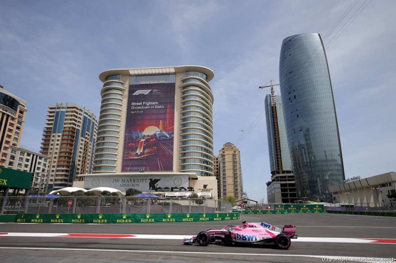 GP AZERBAIJAN, 27.04.2018 - Prove Libere 1, Esteban Ocon (FRA) Sahara Force India F1 VJM11