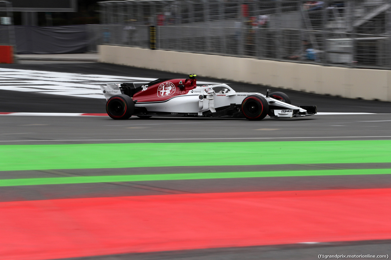 GP AZERBAIJAN, 27.04.2018 - Prove Libere 2, Charles Leclerc (MON) Sauber C37