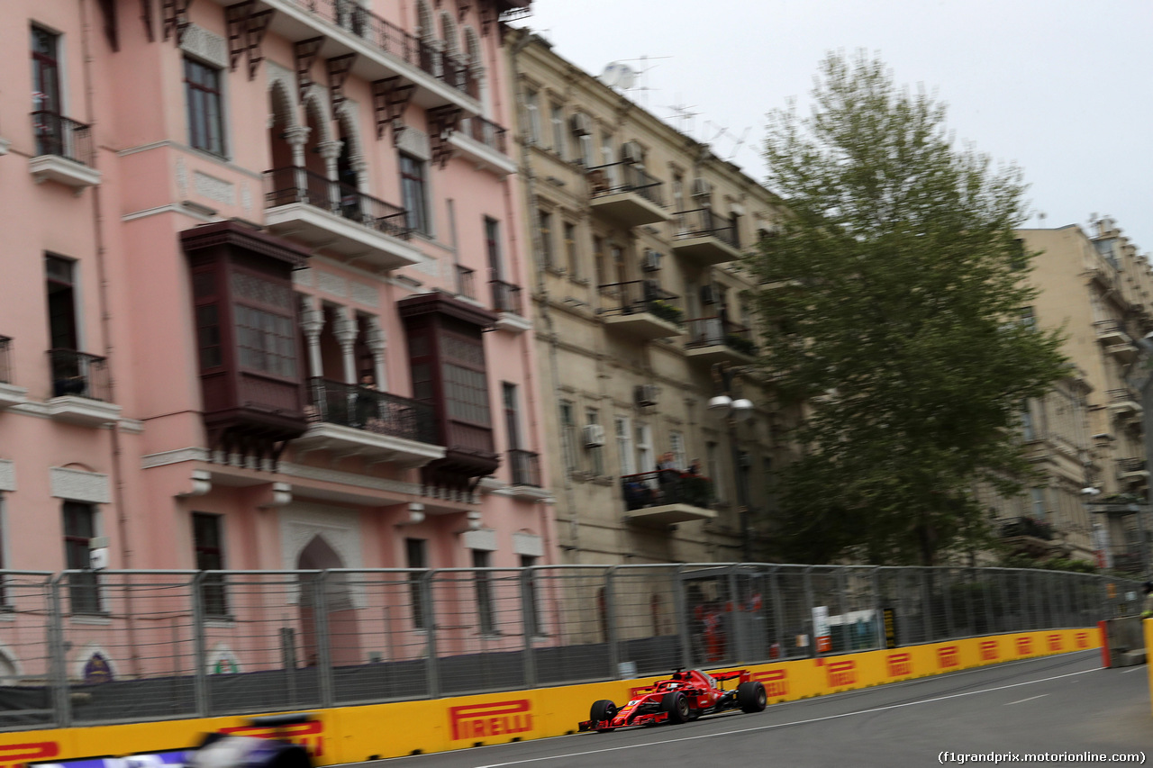 GP AZERBAIJAN, 27.04.2018 - Prove Libere 2, Sebastian Vettel (GER) Ferrari SF71H