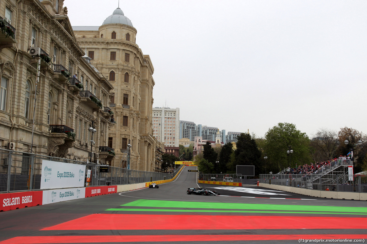 GP AZERBAIJAN, 27.04.2018 - Prove Libere 2, Valtteri Bottas (FIN) Mercedes AMG F1 W09