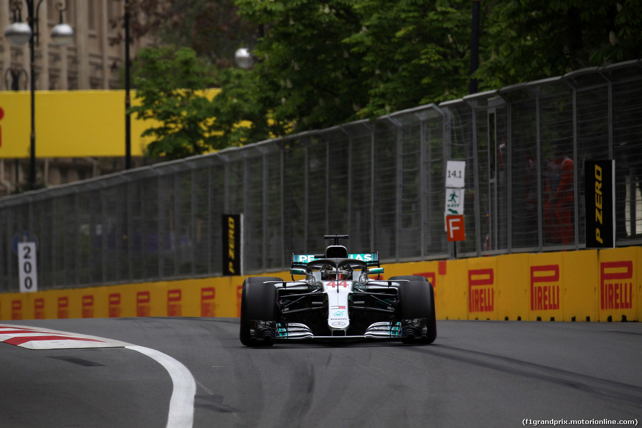 GP AZERBAIJAN, 27.04.2018 - Prove Libere 2, Lewis Hamilton (GBR) Mercedes AMG F1 W09