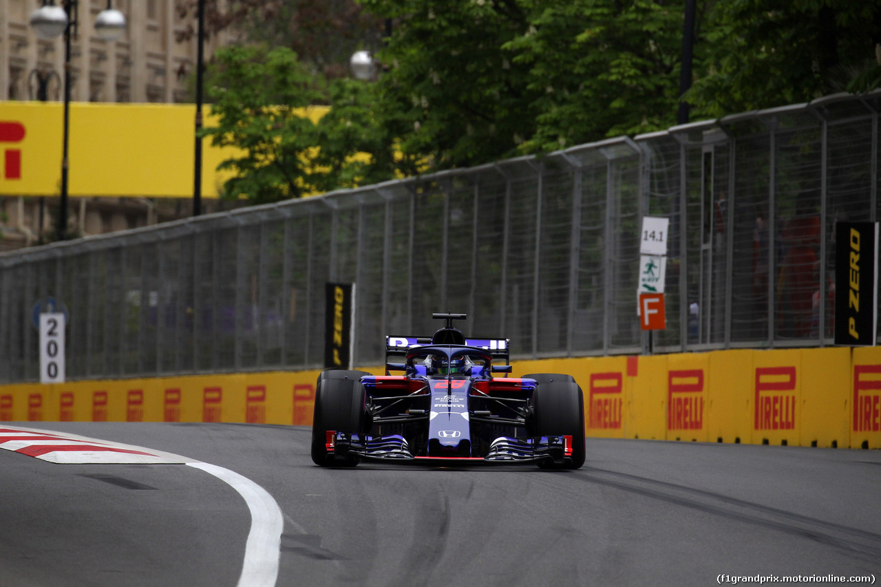 GP AZERBAIJAN, 27.04.2018 - Prove Libere 2, Brendon Hartley (NZL) Scuderia Toro Rosso STR13