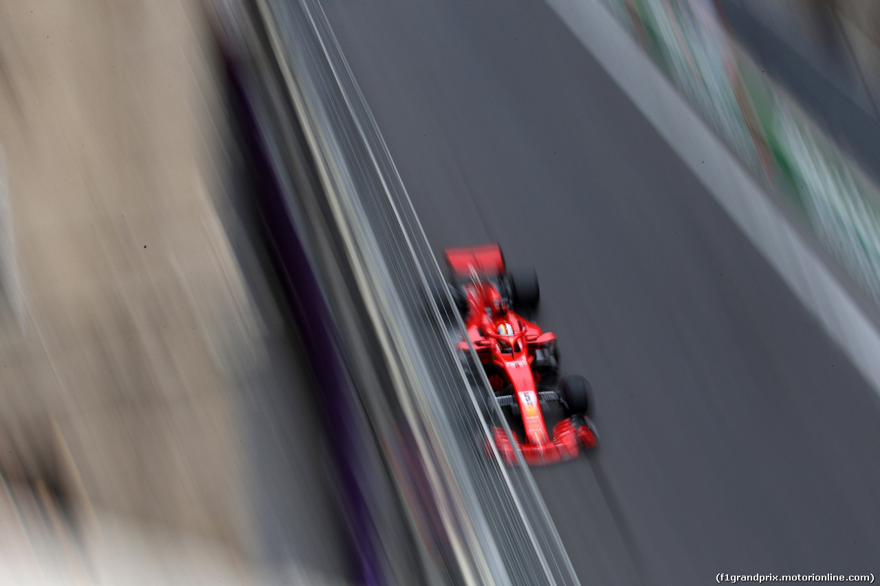GP AZERBAIJAN, 27.04.2018 - Prove Libere 2, Sebastian Vettel (GER) Ferrari SF71H